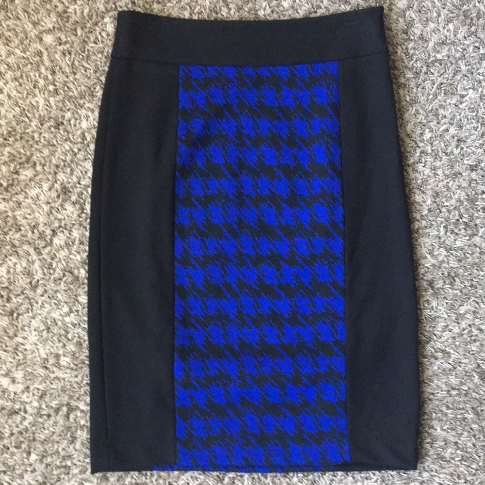 Black and Blue Skirt by Grace